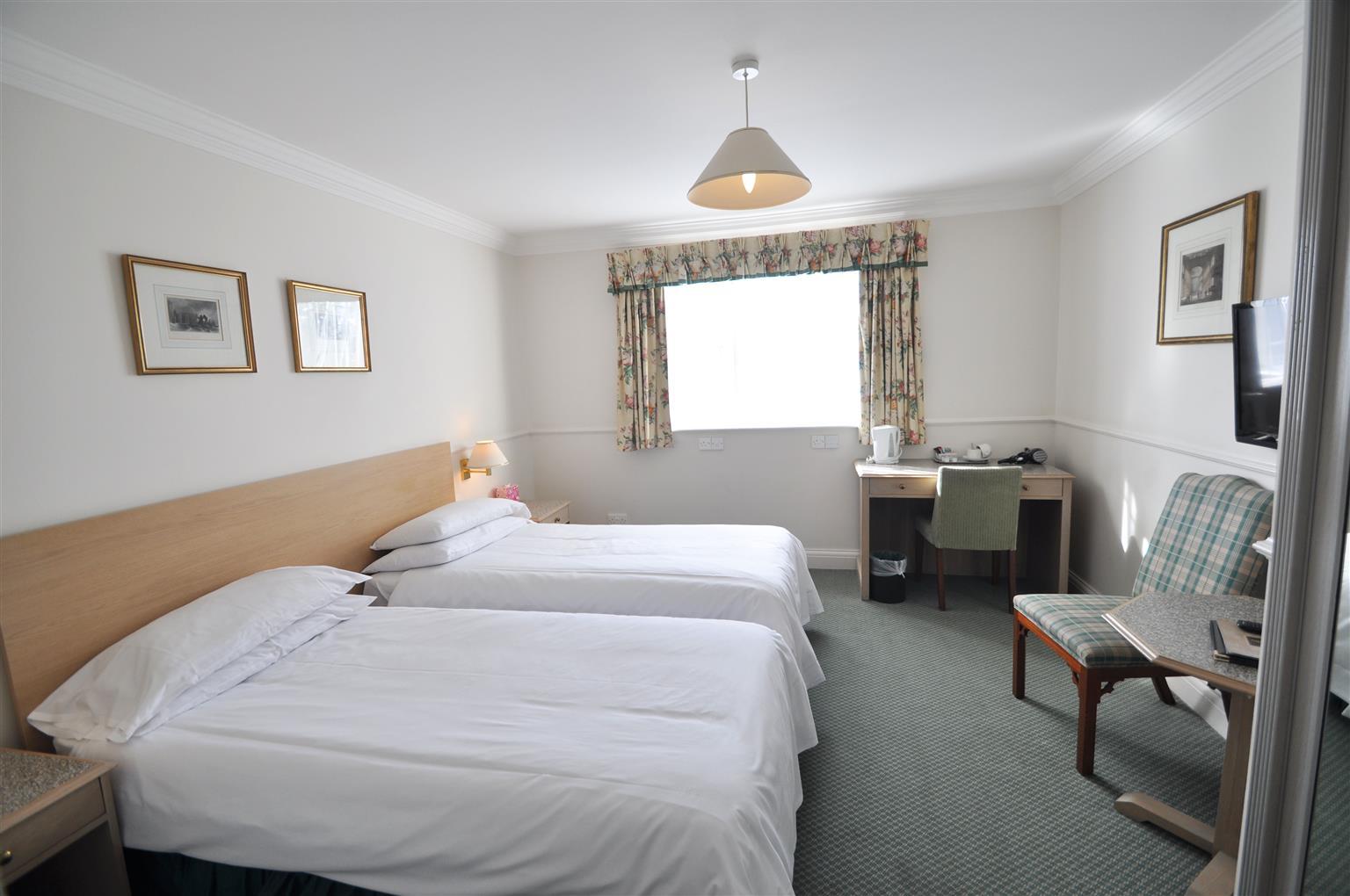 Montague Hotel 伯恩茅斯 外观 照片