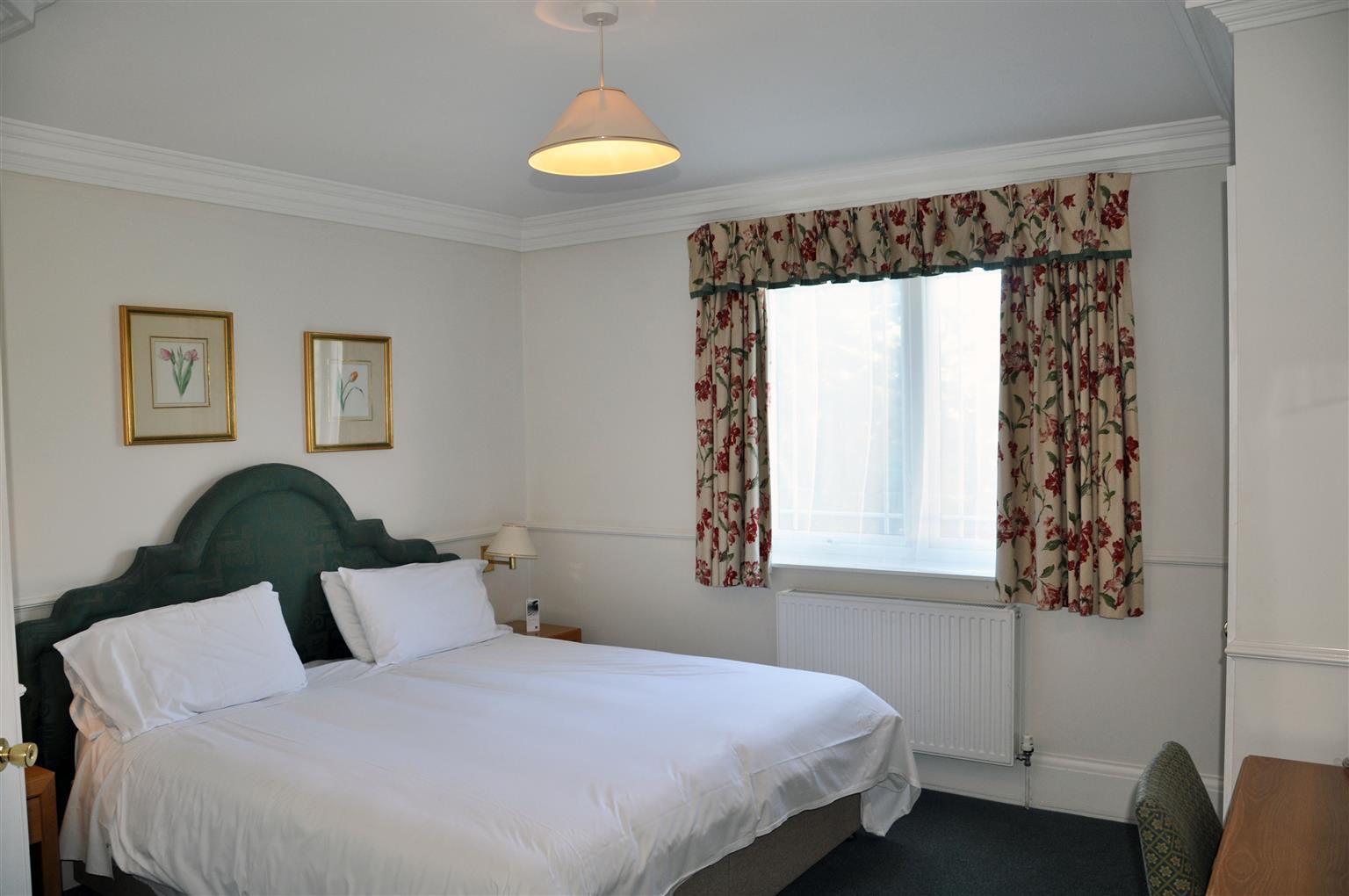 Montague Hotel 伯恩茅斯 外观 照片